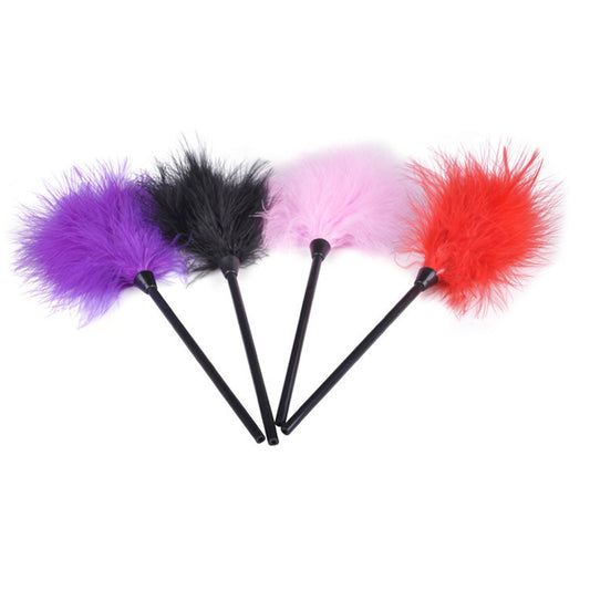 Stick plume - Cutie Kinkyxx